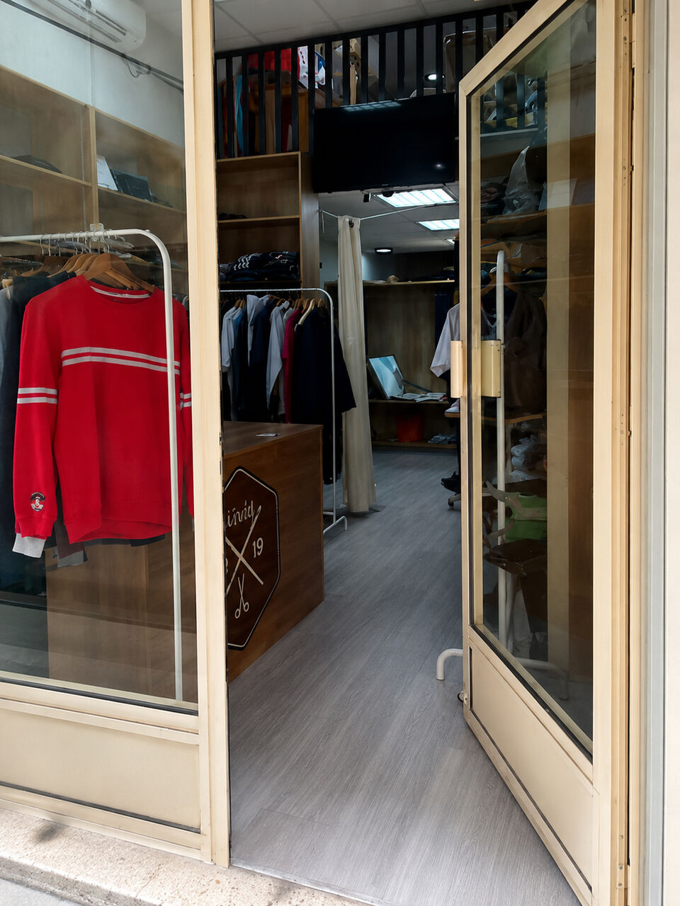 Manama, Business Partners, VIVID UNIFORMS &ndash; BUSINESS OPPORTUNITY