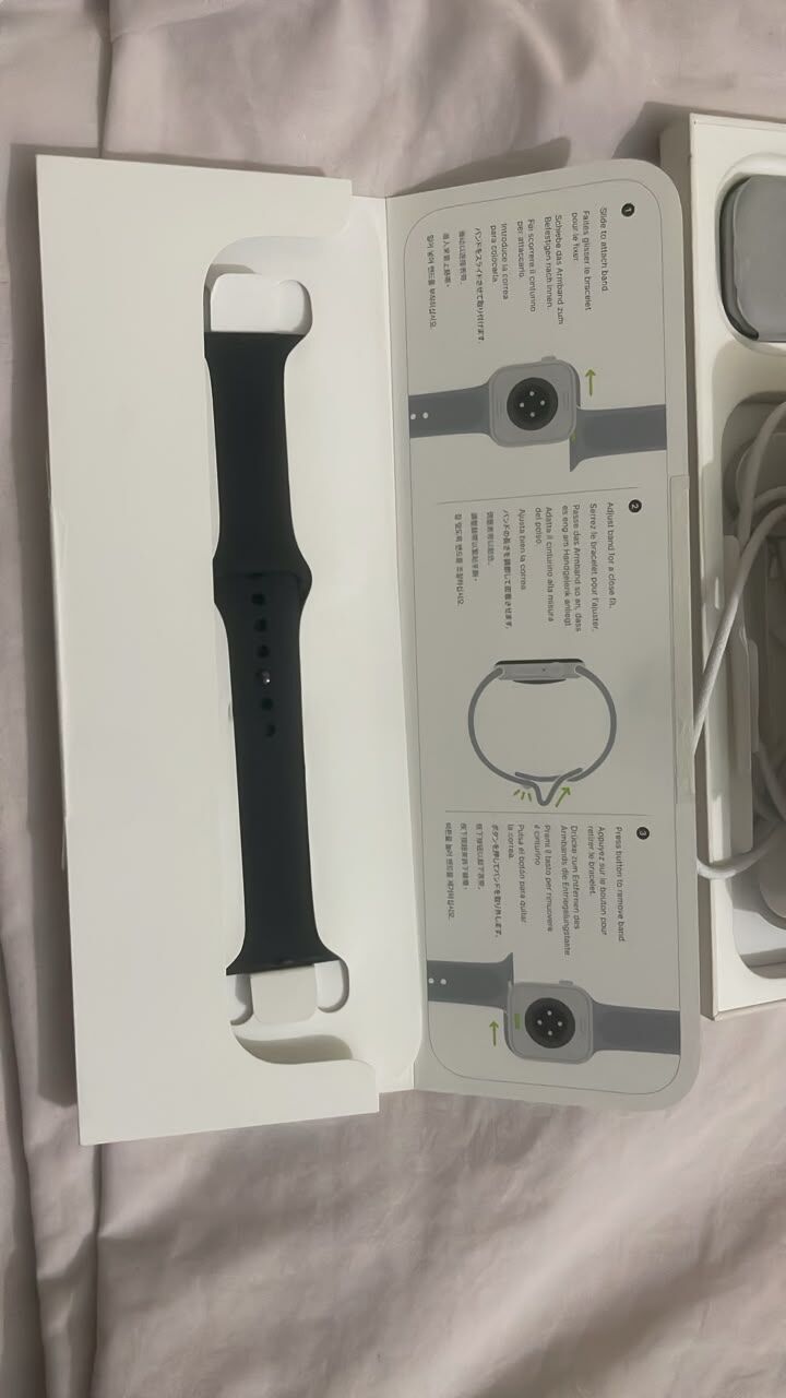 Riyadh, Watches, SAR 1400,  Apple Watch Series 11 46mm Space Gray Aluminum