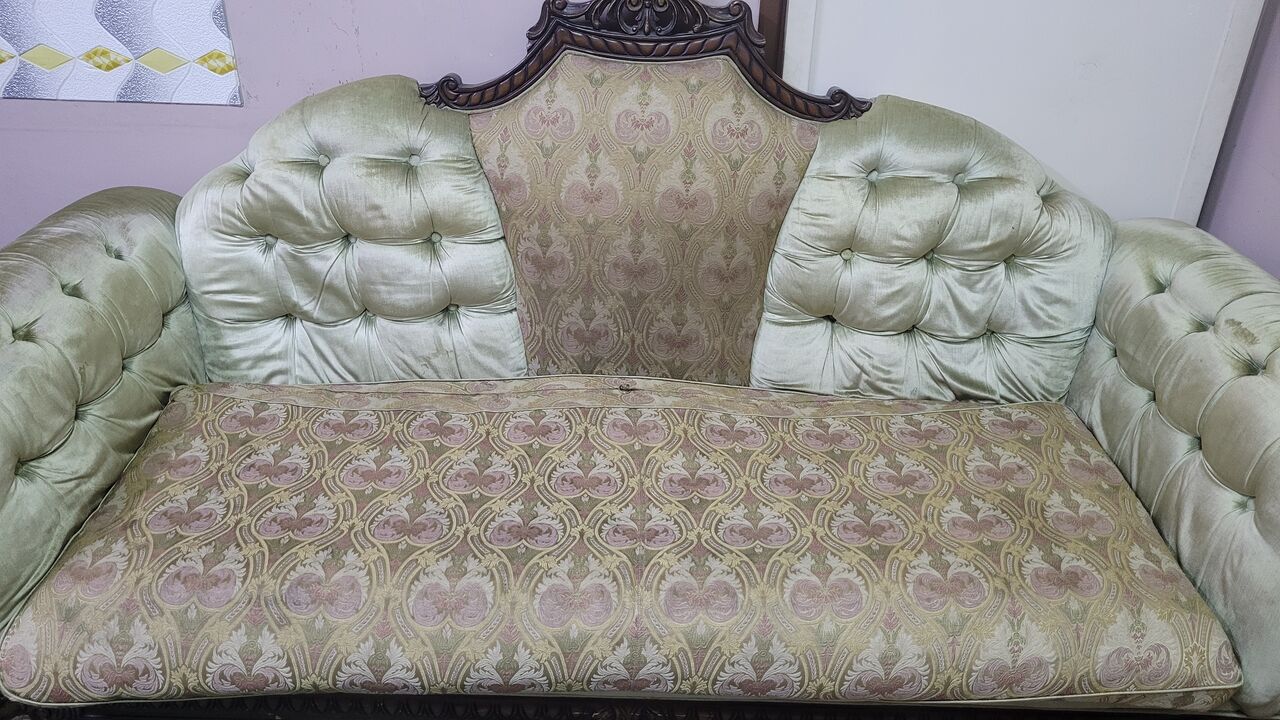 Jubail, Furniture, Free Sofa