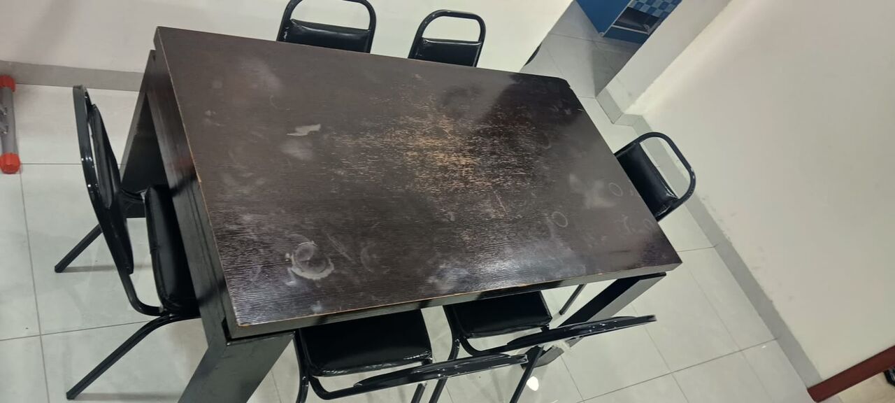 Tubli, Household Items, BHD 25,  Table With 6 Chairs