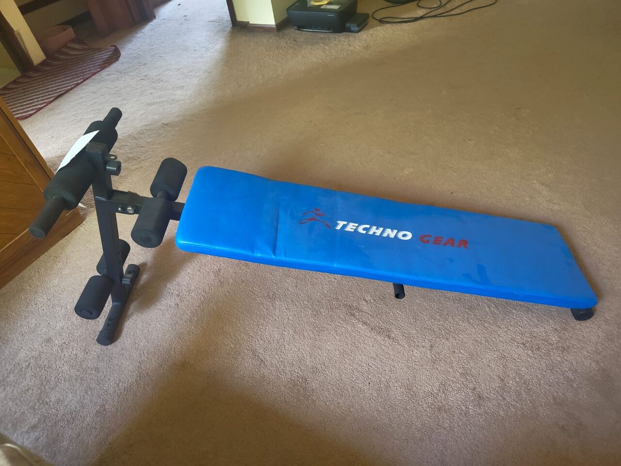 Riyadh, Household Items, SAR 130,  Techno Gear Sit Up/Decline Bench -Excellent Condition