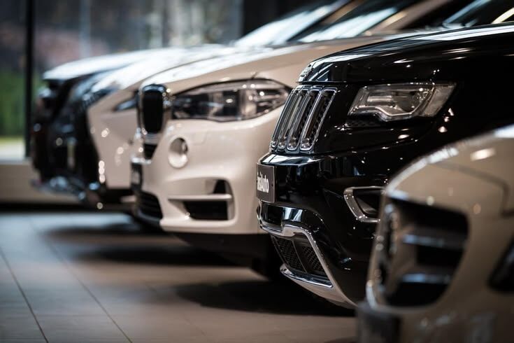 Mumbai, Passenger Transport, Pre-Owned Luxury Cars In India &ndash; Explore Premium Vehicles