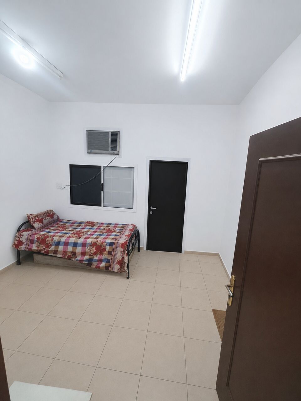 Al Safa, Rooms for Rent, Single Room Available Separate Washroom