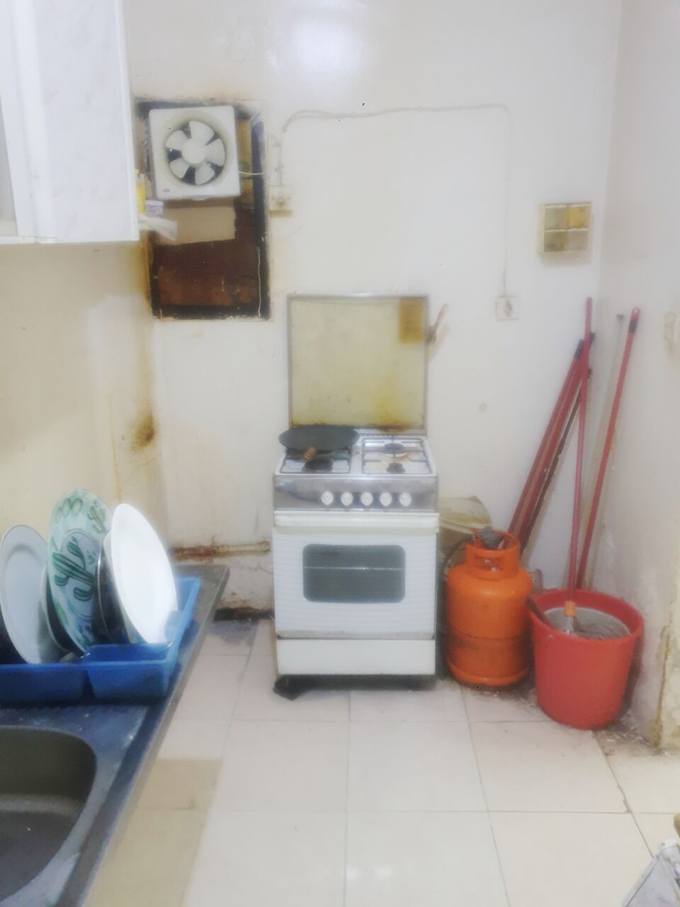 Al Safa, Rooms for Rent, Single Room Available Separate Washroom
