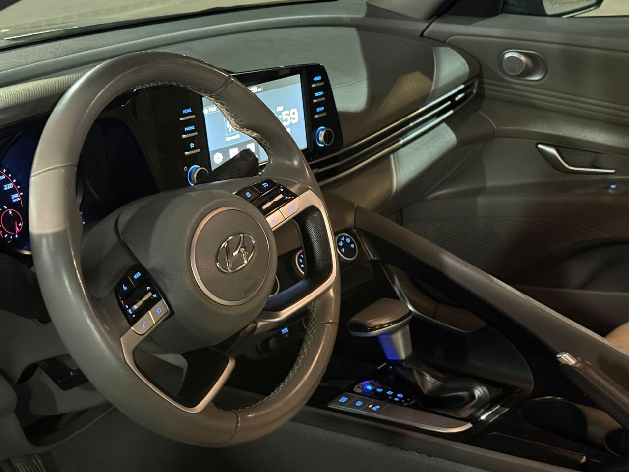 Riyadh, Vehicles, Cars & Trucks , SAR 58500,  HYUNDAI ELANTRA SE 2.0,  2022,  Automatic,  80000 KM,  SMART FULL OPTION SUNROOF 1