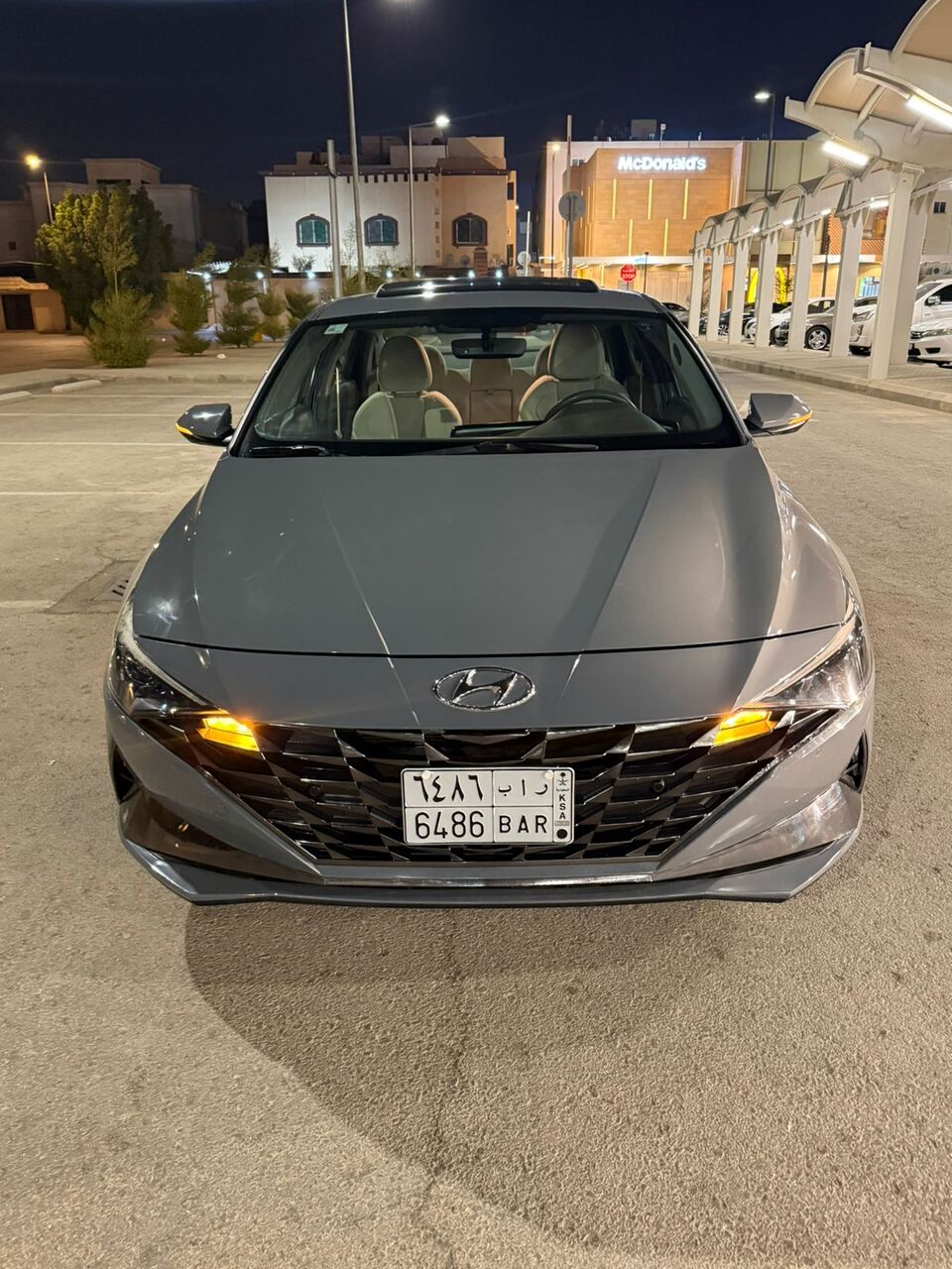 Riyadh, Vehicles, Cars & Trucks , SAR 58500,  HYUNDAI ELANTRA SE 2.0,  2022,  Automatic,  80000 KM,  SMART FULL OPTION SUNROOF 2