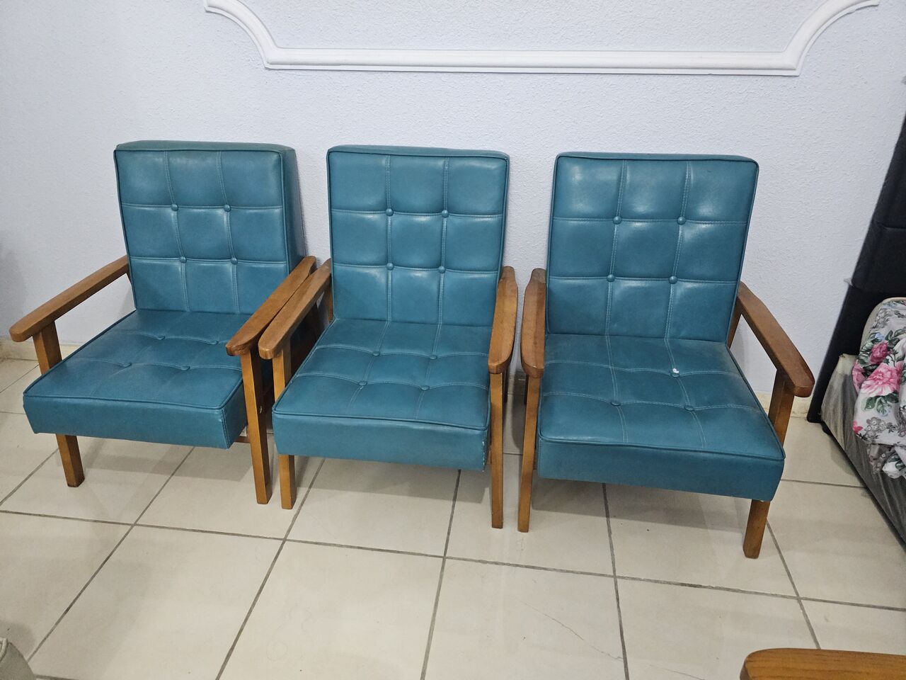 Jeddah, Furniture, SAR 100,  Sofa Chair For Sale