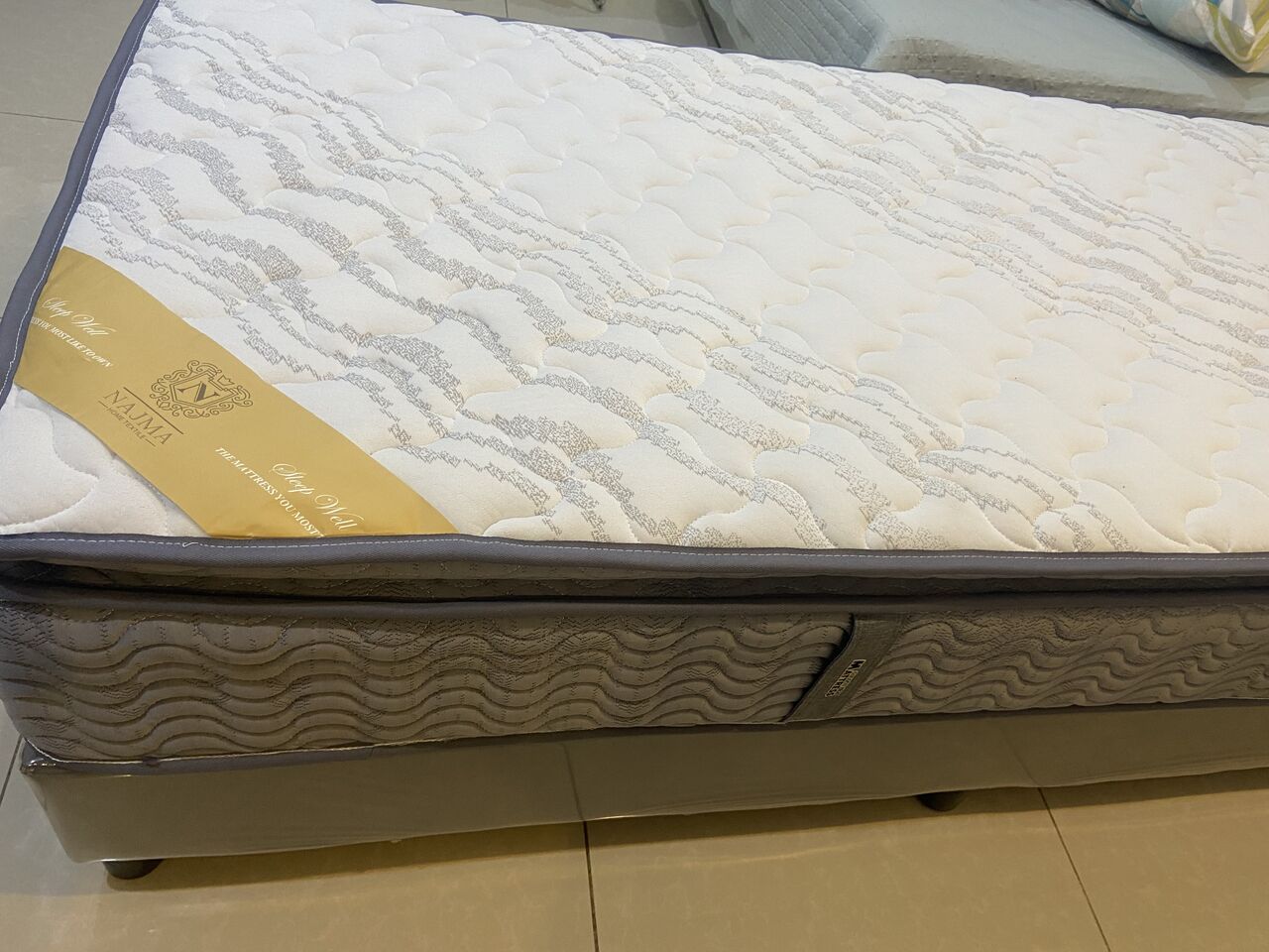 Al Malaz, Furniture, SAR 900,  New Mattress And Sofa Cum Bed For Sale