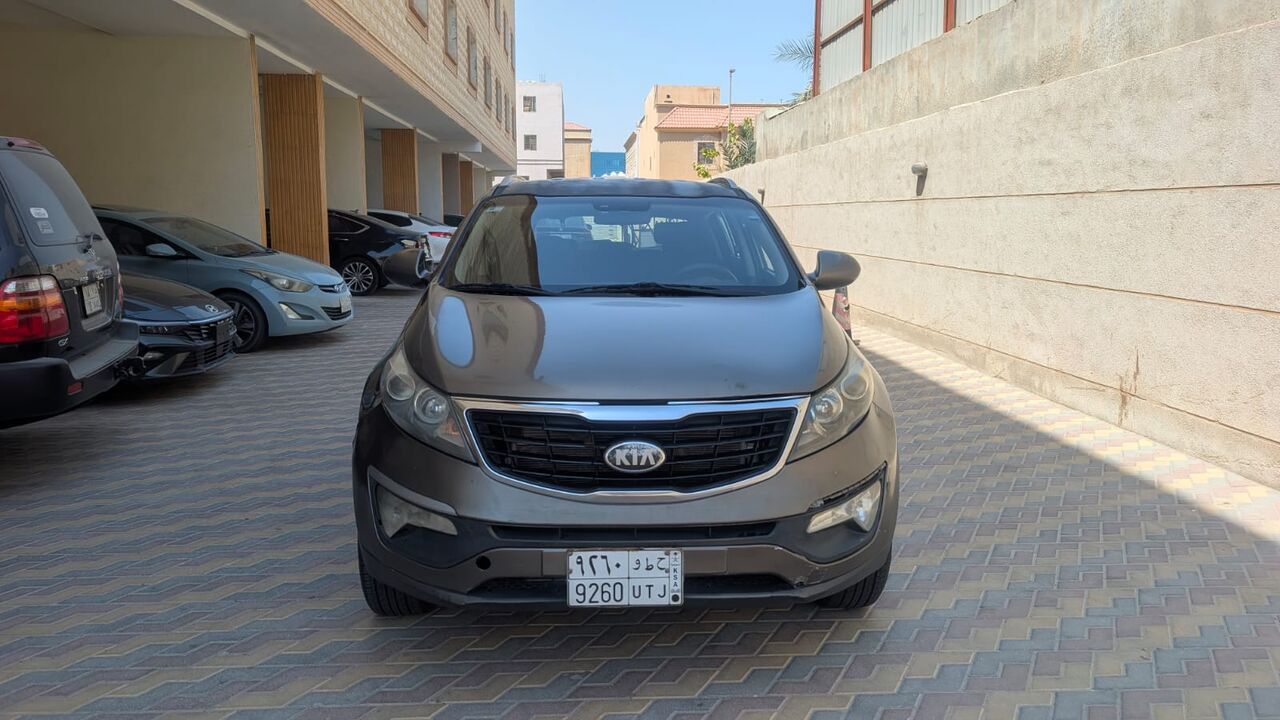 Khobar, Vehicles, Cars & Trucks , SAR 32000,  Kia Sportage,  2014,  Automatic,  297500 KM,    - Well Maintained - Aramco Family Car - No Issues Guaranteed