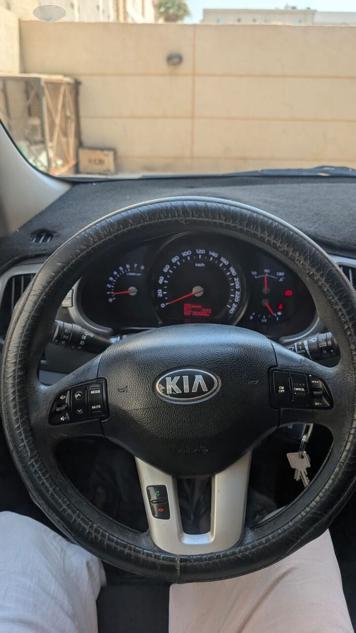 Khobar, Vehicles, Cars & Trucks , SAR 32000,  Kia Sportage,  2014,  Automatic,  297500 KM,    - Well Maintained - Aramco Family Car - No Issues Guaranteed