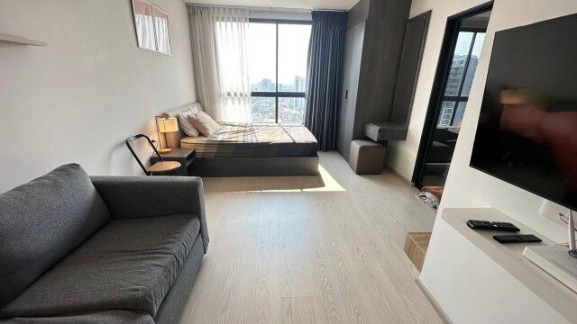 Bangkok, Villas, THB 12000,  27 Sq. Meter,  Elio DelNest Beautiful View Clean 19th Floor BTS UdomSuk