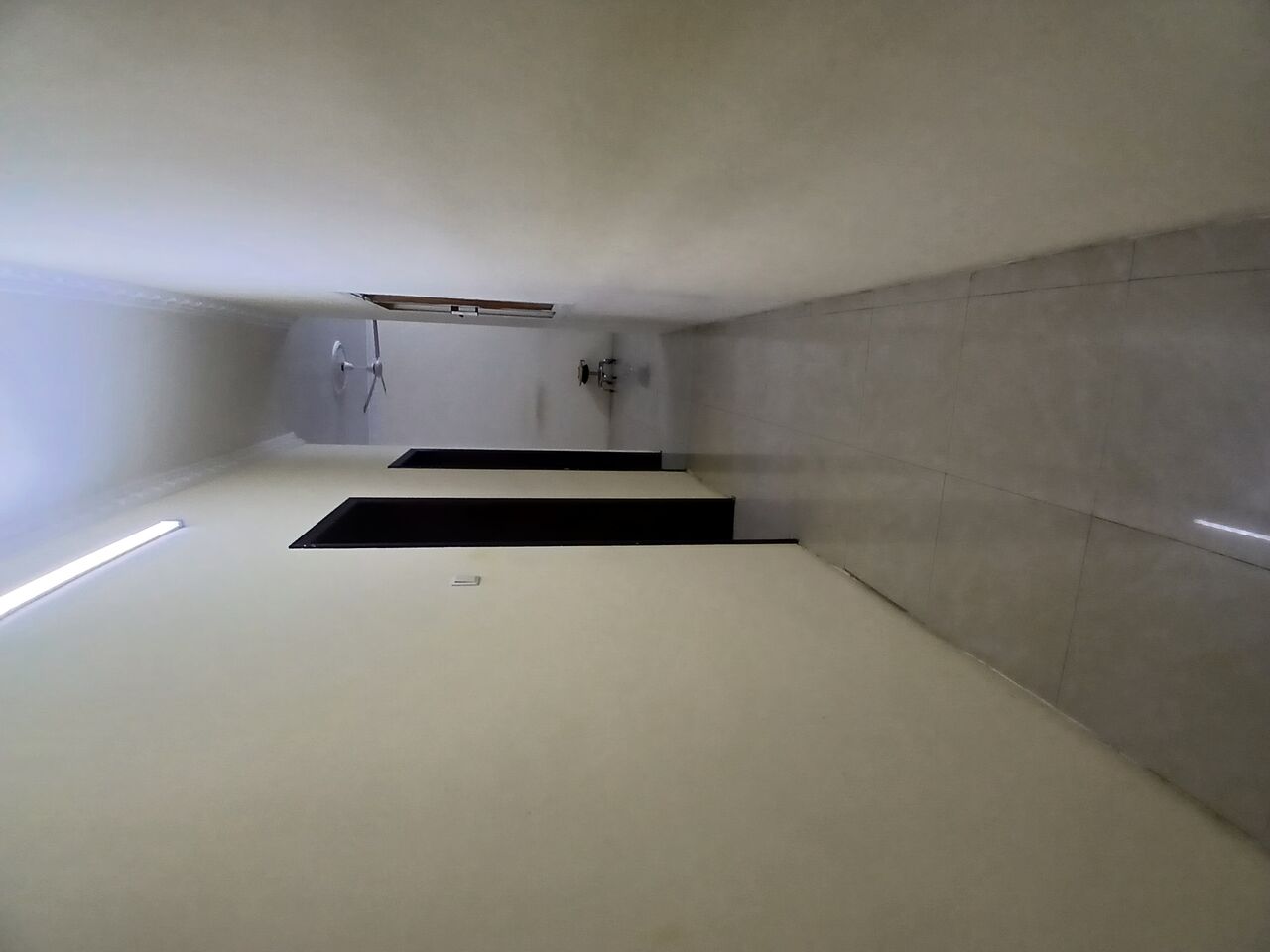 Gudaibiya, Apartments, Flats, Houses & Villas, BHD 210/month,  1 BR,  Flat 2bhk Inclusive With Ac