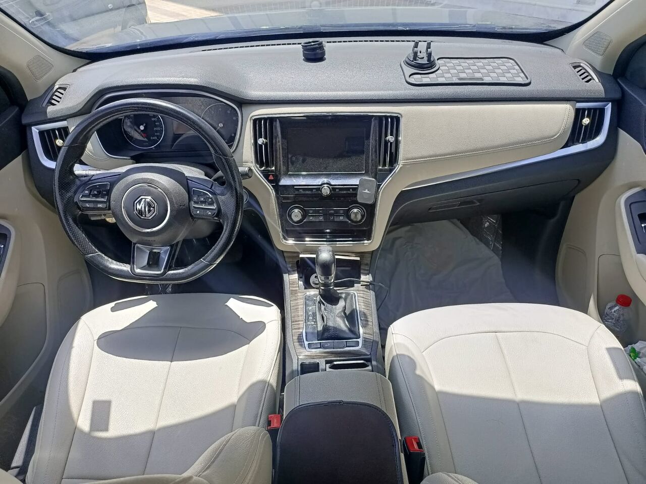 Riyadh, Automotive, ✨ Well-Maintained 2021 MG RX5 SUV Available For Rent-1800