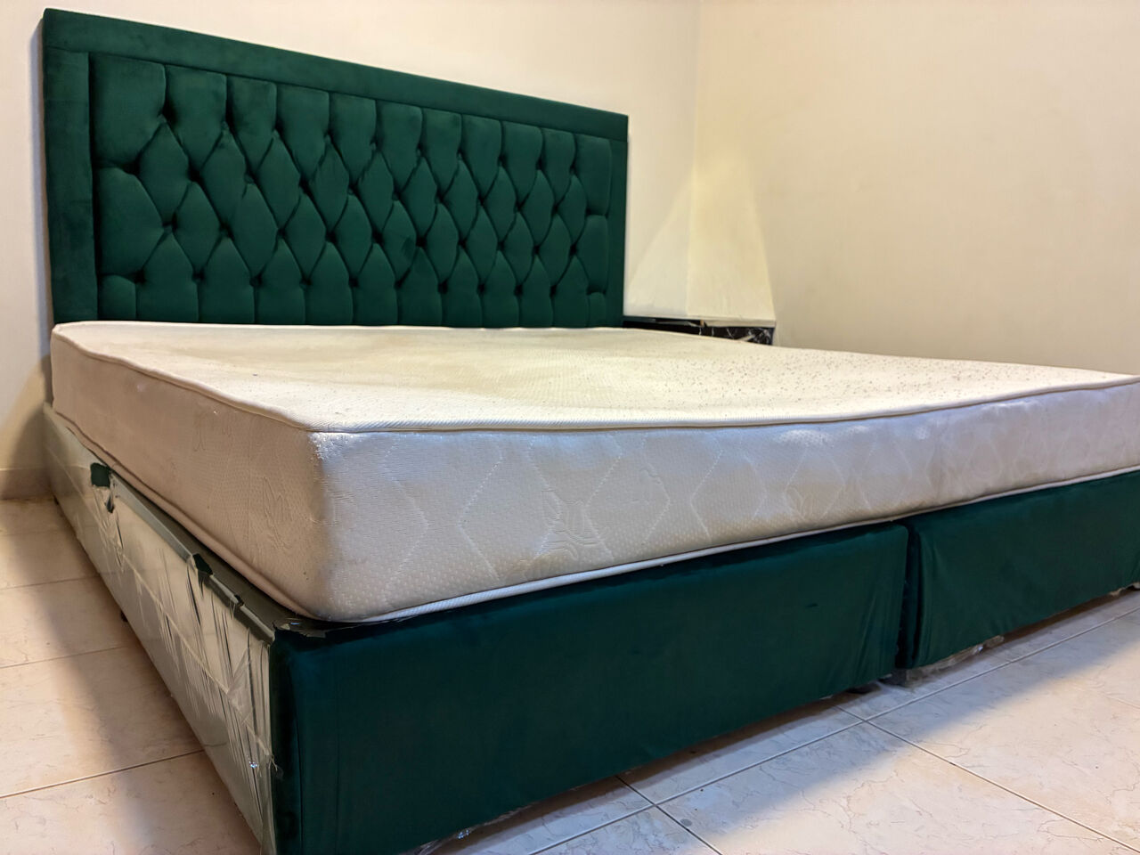 Riyadh, Furniture, SAR 400,  Bedroom Bed And Mattress