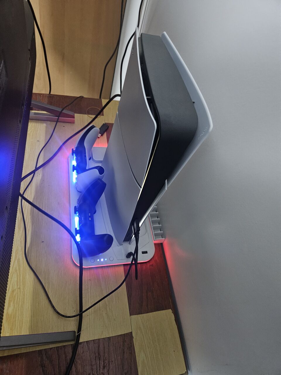 Jeddah, Video Games, SAR 2200,  PS5 Digital Edition 1TB With 2 Controllers Hardly Used