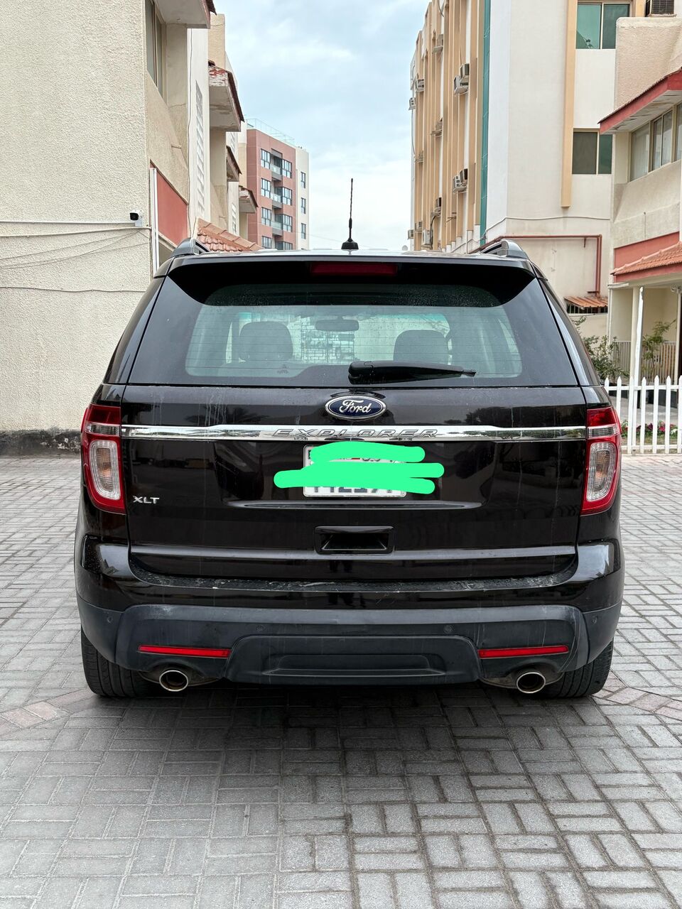 Manama, Vehicles, Cars & Trucks , BHD 1500,  Ford Explorer,  2013,  Automatic,  120000 KM,  Car For Sale