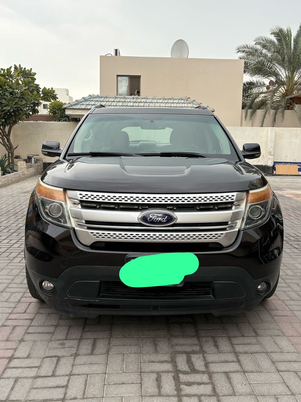 Manama, Vehicles, Cars & Trucks , BHD 1500,  Ford Explorer,  2013,  Automatic,  120000 KM,  Car For Sale