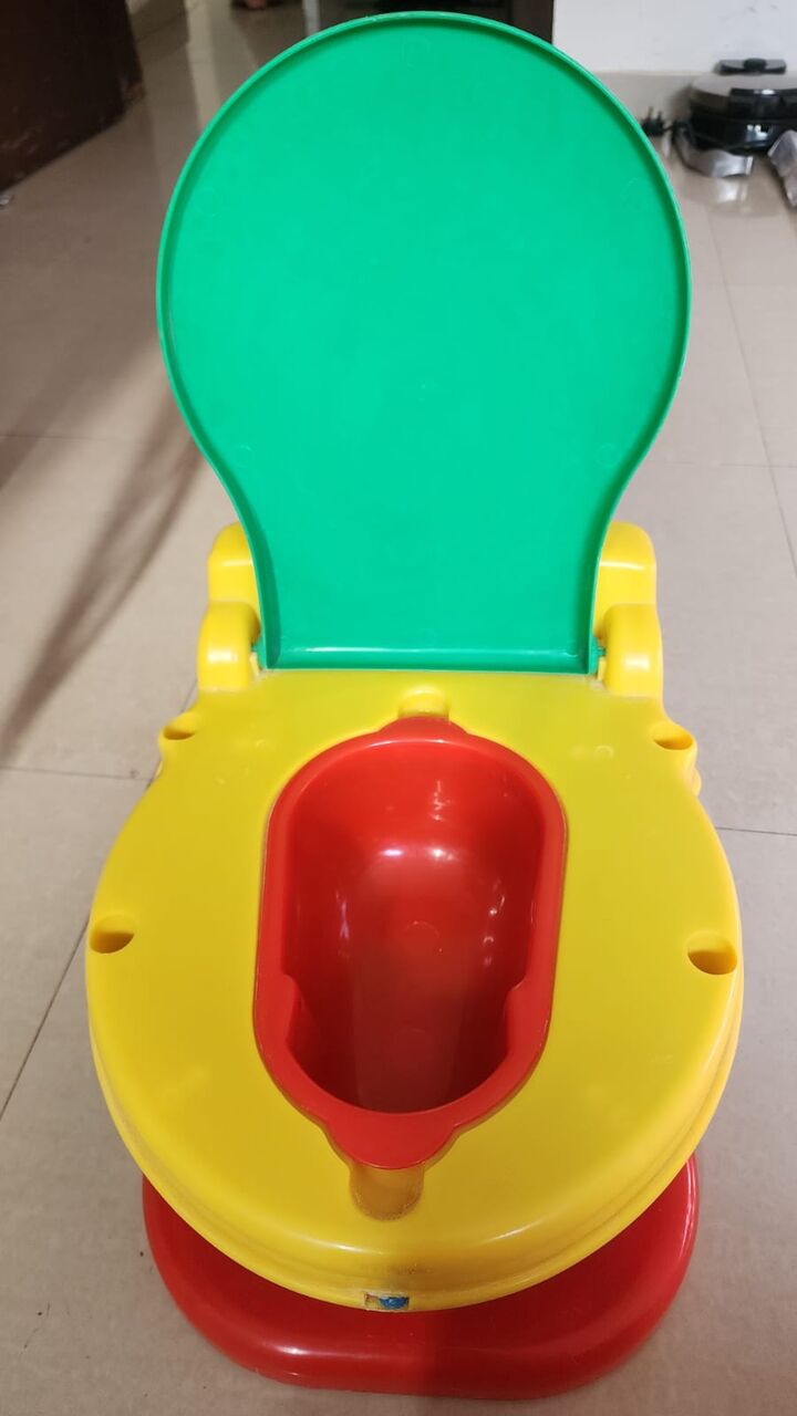 Riyadh, Baby & Kid Stuff, SAR 70,  Kids Training Toilet Seat / Potty Trainer