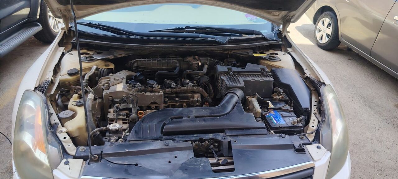 Al Malaz, Vehicles, Cars & Trucks , SAR 15500,  Nissan Altima,  2009,  Automatic,  367 KM,  Selling My Car