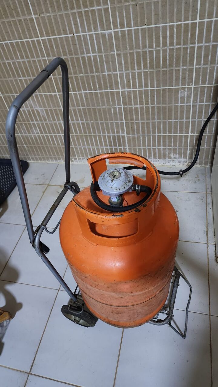 Riyadh, Household Items, SAR 190,  Gas Cylinder With Trolley
