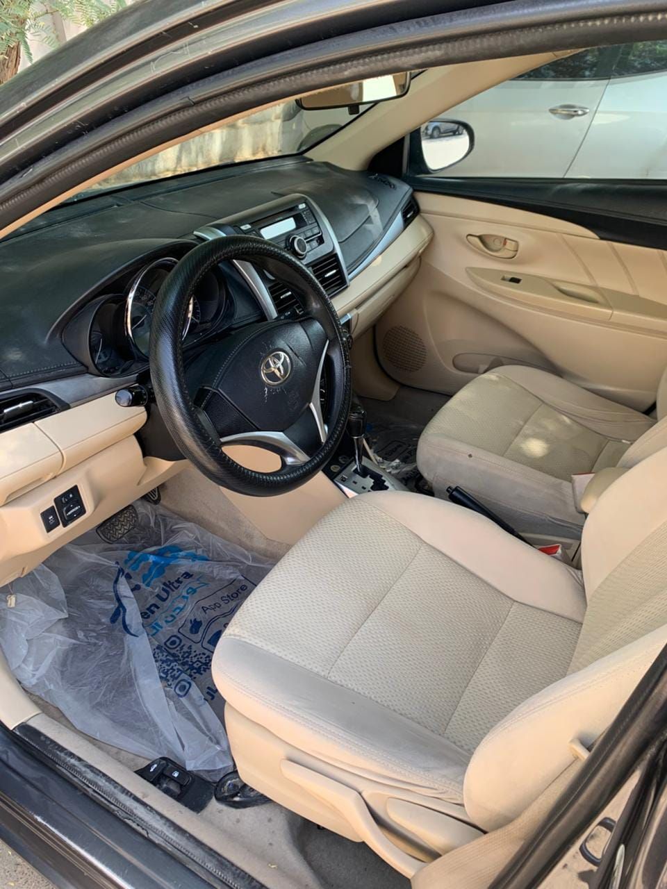 Olaya, Vehicles, Cars & Trucks , SAR 23000,  Toyota Yaris,  2017,  Automatic,  240000 KM,  Yaris  Price 23000 Meter 240000
