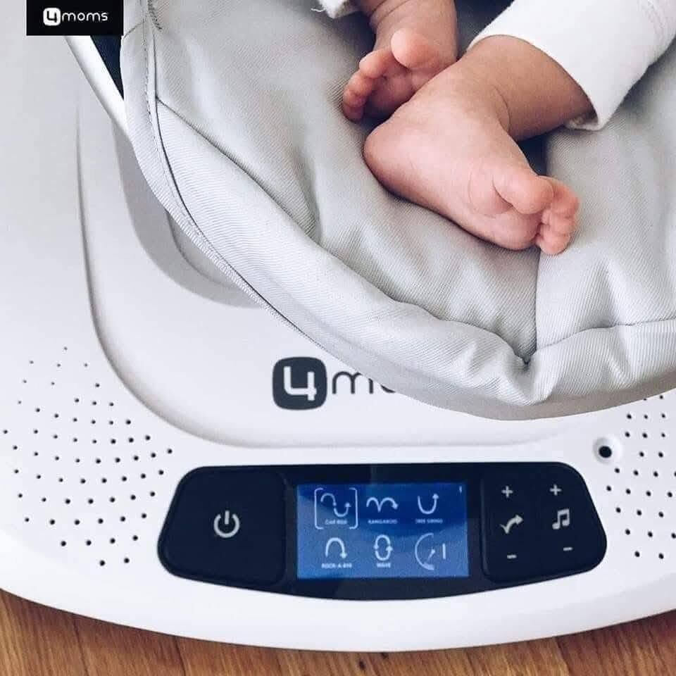 Riyadh, Baby & Kid Stuff, SAR 380,  Latest Model Baby Luxury Swing Moves Like Mummy ⚘4moms Mamaroo Brand⚘