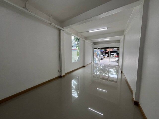 Bangkok, Villas, THB 25000,  16 Sq. Feet,  รหัสC7295 อาคารพาณิชย์ 3ชั้น ใกล้ MRT เตาปูน 