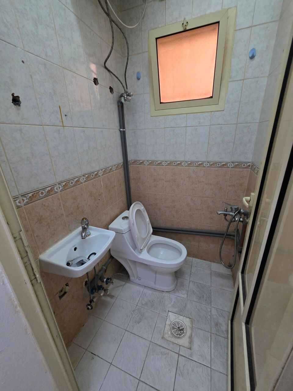 Thuqbah, Apartments, Flats, Houses & Villas, 2 BR,  🏠 FAMILY APARTMENT FOR RENT – SAR 15,000 PER YEAR AL-THUQBAH -- AL-KHOBAR