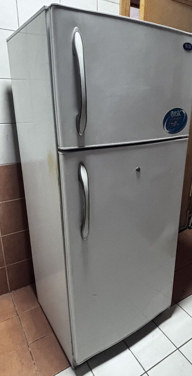 Umm Al Hamam, Appliances, SAR 400,  Fridge/ Refrigerator For Sale