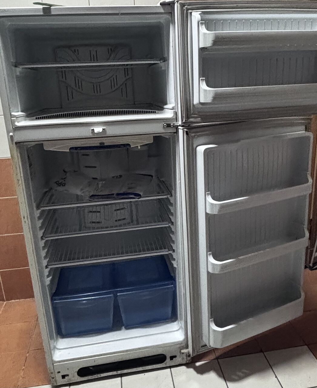 Umm Al Hamam, Appliances, SAR 400,  Fridge/ Refrigerator For Sale