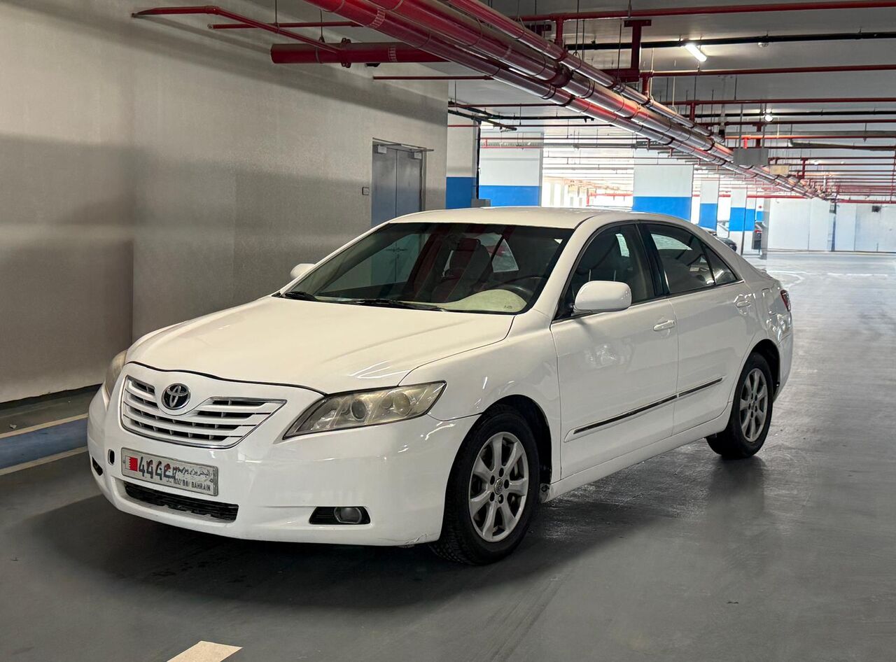Budaiya, Vehicles, Cars & Trucks , BHD 1250,  Toyota Camry,  2008,  Automatic,  122345 KM,  Very Urgent Sale