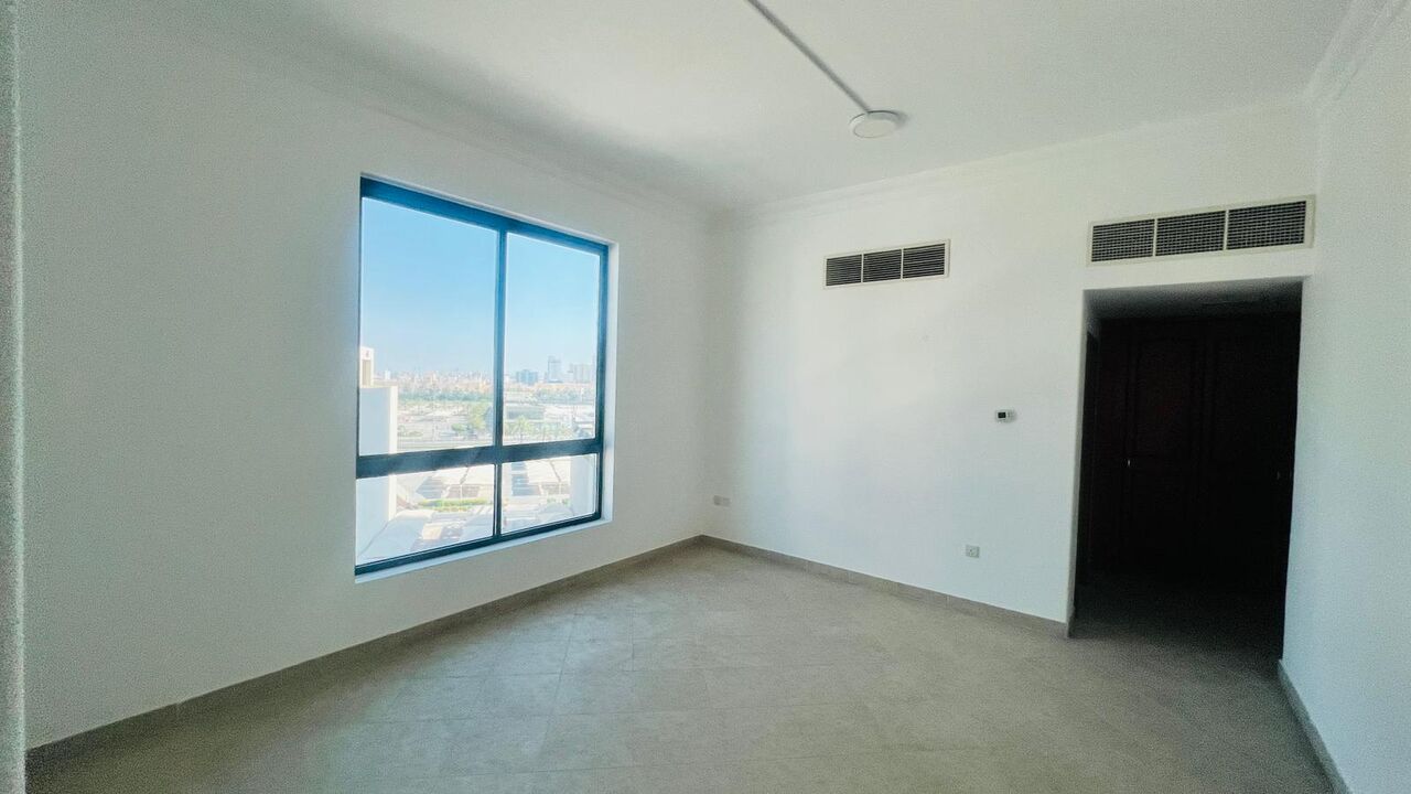 Al Seef, Offices, BHD 360,  121 Sq. Meter,  SPACIOUS OFFICE FOR RENT IN SEEF