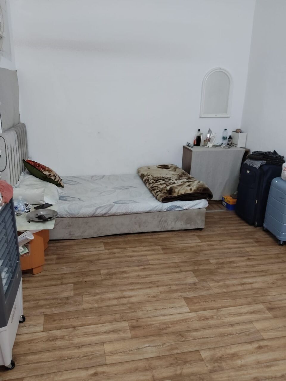 Al Batha, Apartments, Flats, Houses & Villas, SAR 2000/month,  Furnished,  2 BR,  Family Flat Available Near ABC Cargo Al Farazdaq Ishara, Flat On Road
