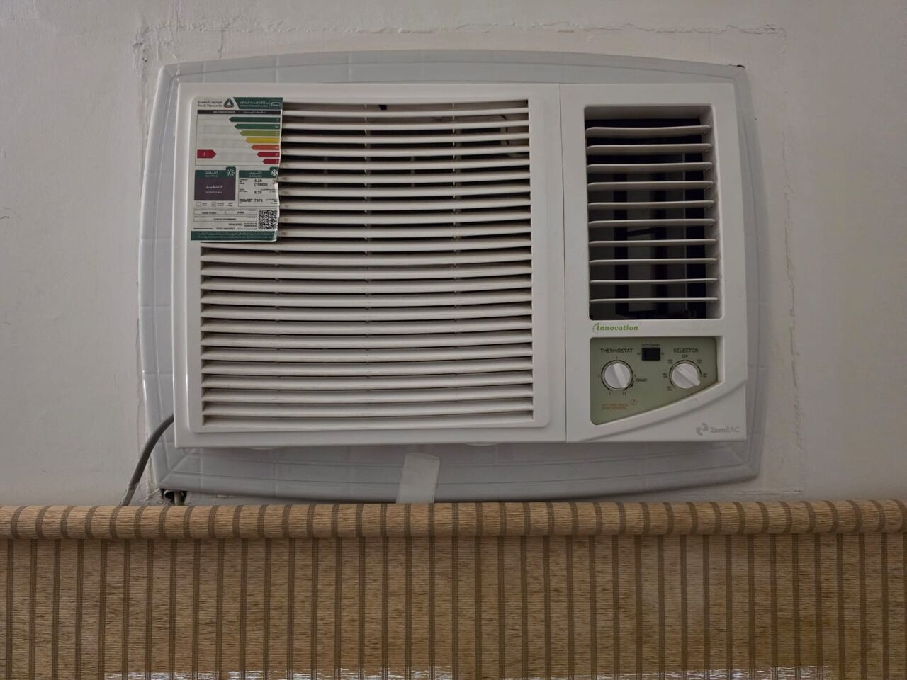 Jeddah, Air Conditioners, SAR 1,  Air Conditioner / 4 PIECE  Window AC