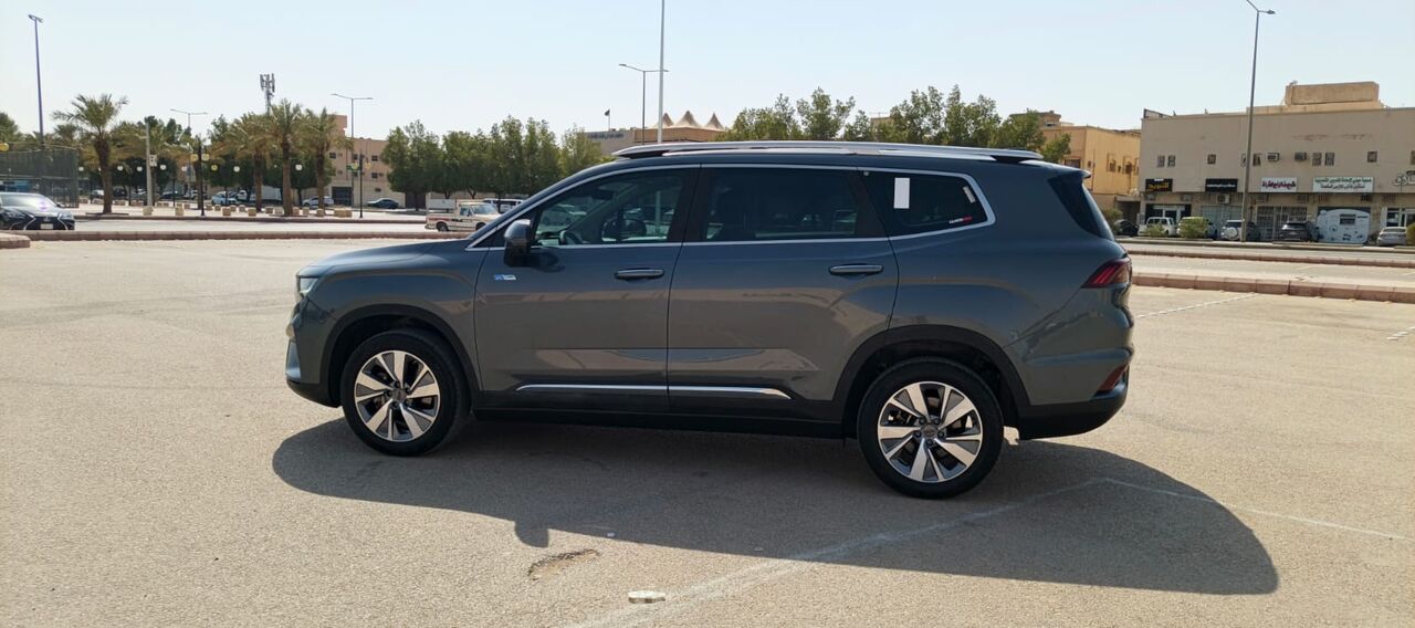 Riyadh, Vehicles, Cars & Trucks , SAR 47000,  Geely Okavango,  2022,  Automatic,  60000 KM,    Model 60,000 Km Well Maintained