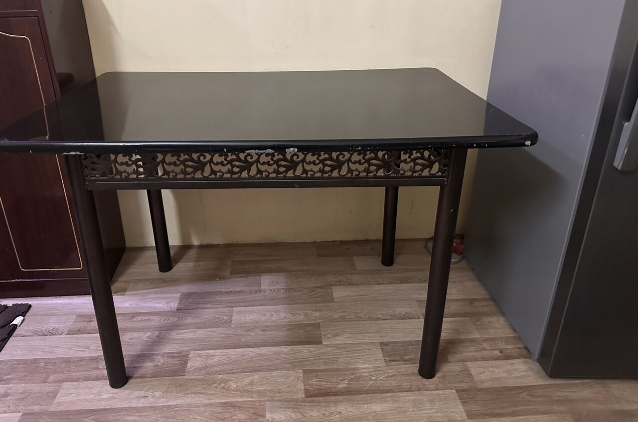 Riyadh, Household Items, SAR 150,  Dinning Table With Four Chairs For Sale