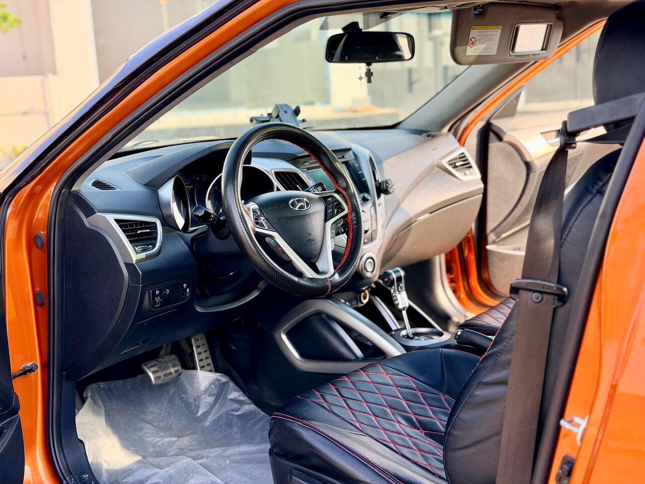 Dammam, Vehicles, Cars & Trucks , SAR 35000,  Hyundai Veloster,  2014,  Automatic,  192000 KM,   Sports Car