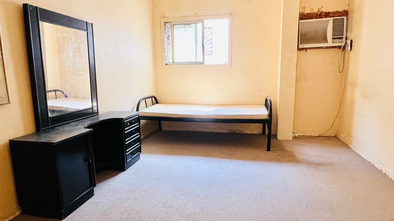 Al Dana, Apartments, Flats, Houses & Villas, SAR 850/month,  Bachelor Room Available For Rent