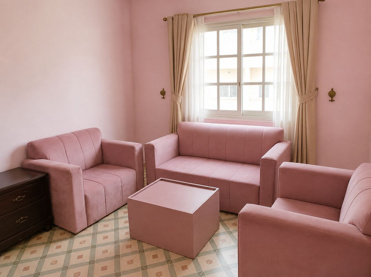 Manama, Apartments, Flats, Houses & Villas, BHD 185/month,  Furnished,  1 BR,  For Rent : Ready To Move In Apartment In Manama.