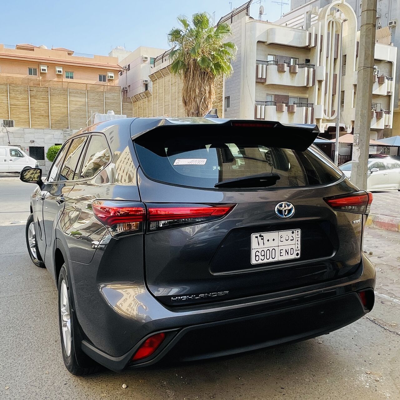 Al Baghdadyiah Al Gharbyia, Vehicles, Cars & Trucks , SAR 93000,  Toyata Hylander LE 2020 Hybrid,  2020,  Automatic,  130000 KM,  Toyata Highlander LE  Hybrid