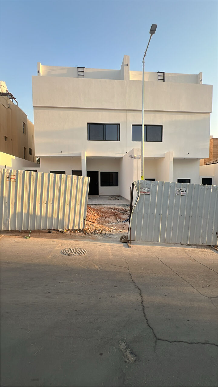 Al Malaz, Apartments, Flats, Houses & Villas, SAR 50000/year,  3 BR,  New Famil Flat