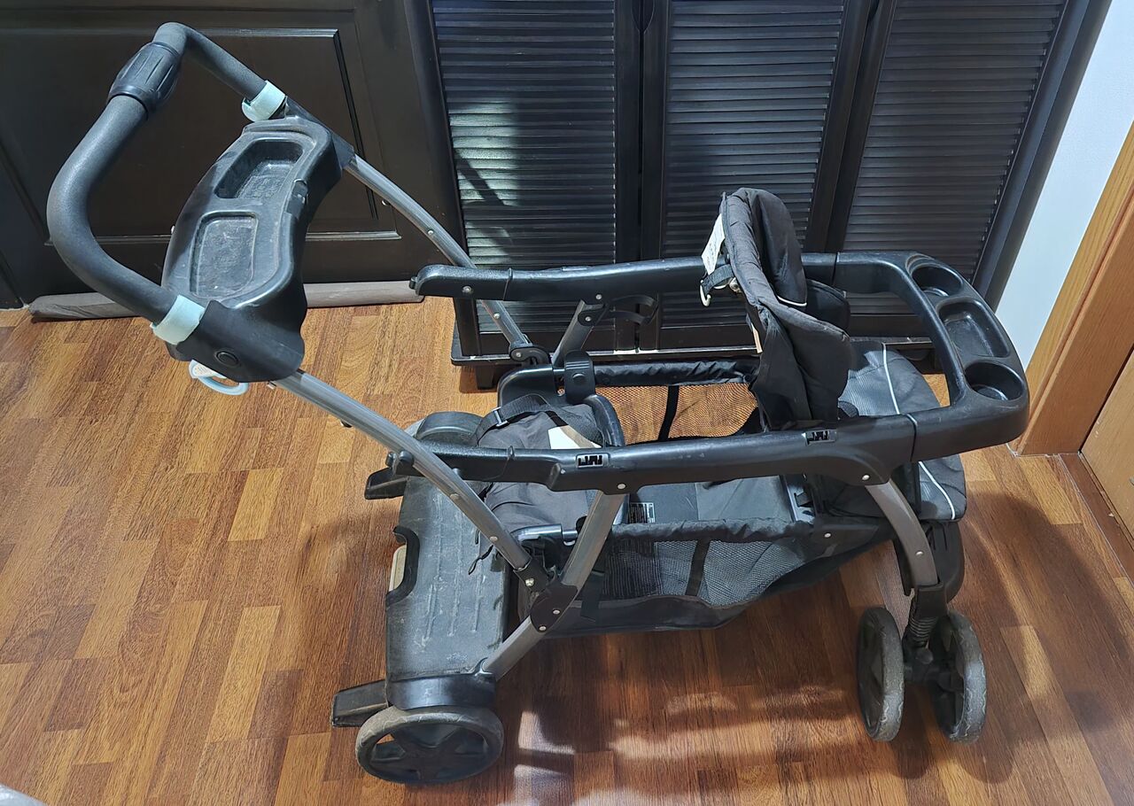 Hittin, Baby & Kid Stuff, SAR 300,  GRACO Double Stroller