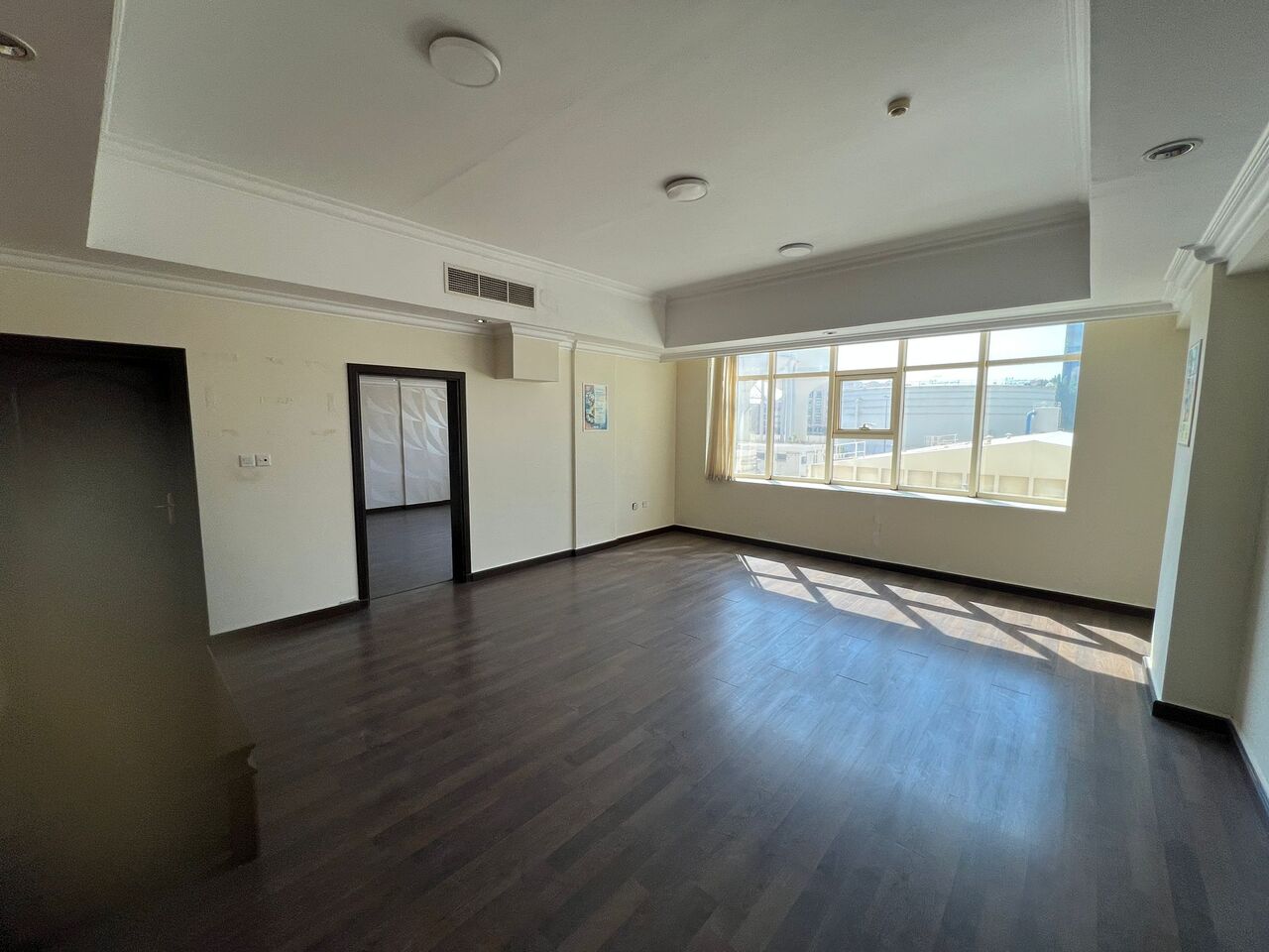 Diplomatic Area, Offices, BHD 830,  260 Sq. Meter,  Spacious Fully Furnished Office For Rent Near Diplomatic Area