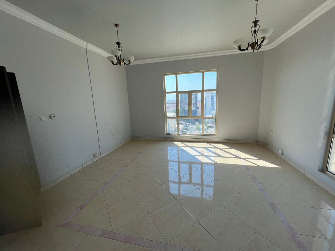 Diplomatic Area, Offices, BHD 425,  130 Sq. Meter,  Bright & Spacious Office For Rent Near Diplomatic Area