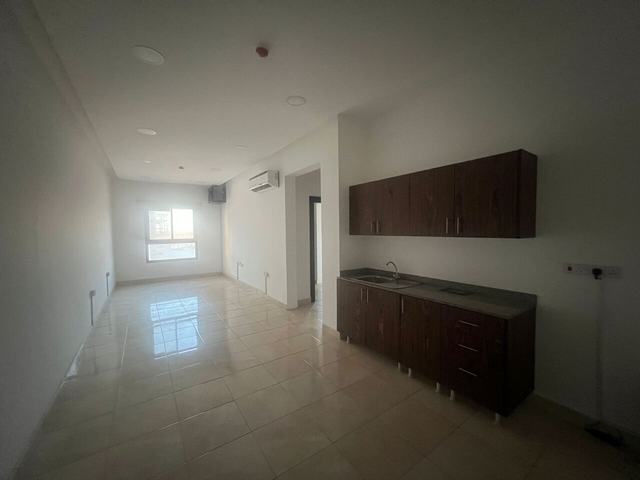 Al Seef, Offices, BHD 250,  75 Sq. Meter,  Budget-Friendly Office For Rent In Seef