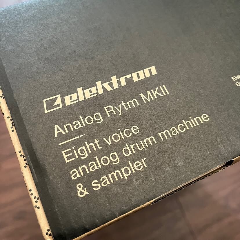 Paris, Wholesale Products, WWW.BULKINZ.COM New, Elektron Analog Rytm MKII, Akai MPC Live III, Elektron Tonverk, Akai