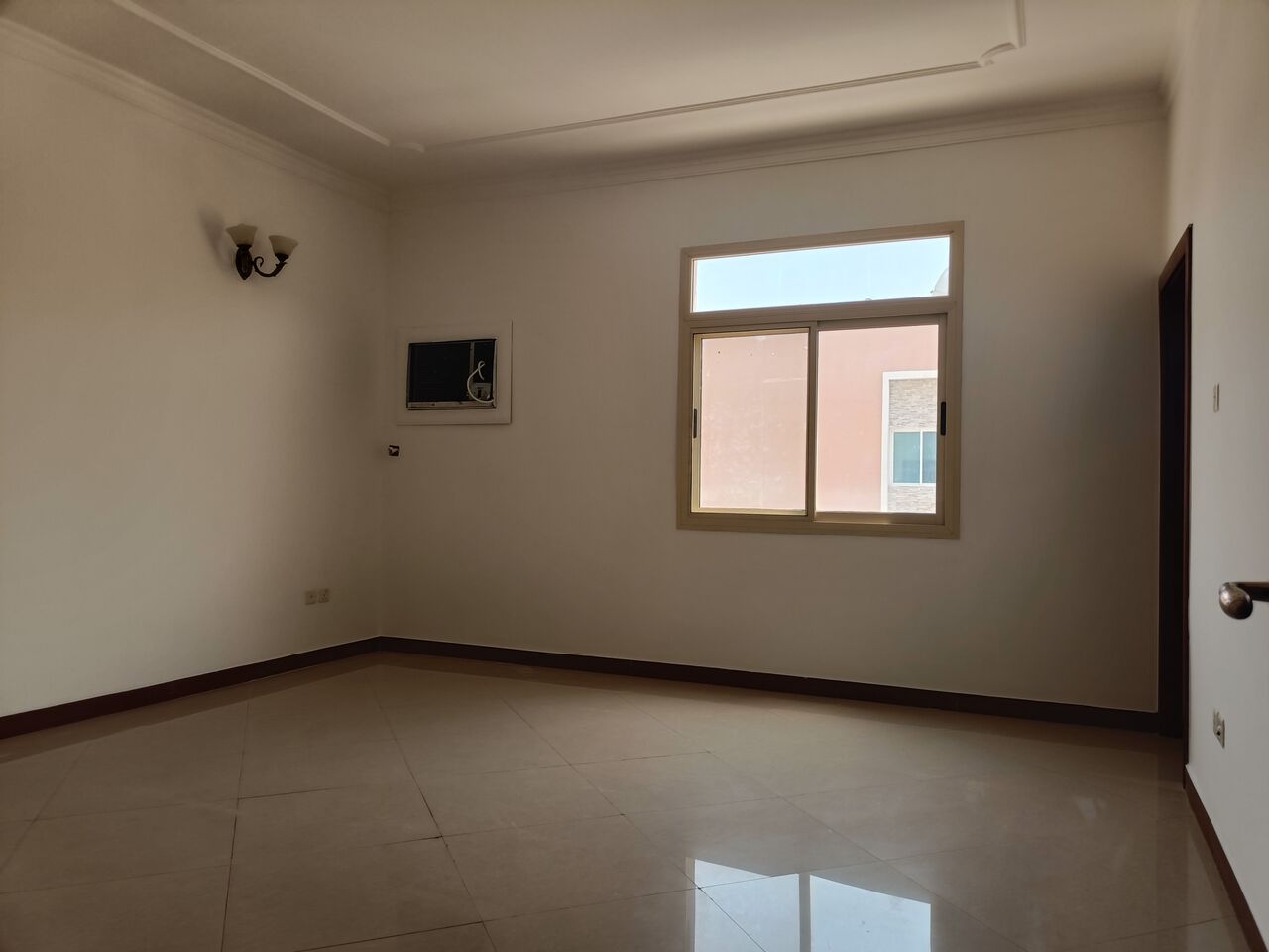 Tubli, Apartments, Flats, Houses & Villas, BHD 220/month,  2 BR,  130 Sq. Meter,  Semi Furnished 2bhk Without Ewa