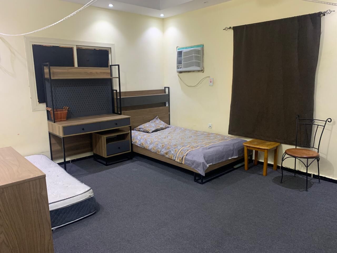 Jeddah, Rooms for Rent, SAR 1000/month,  Furnished,  Furnished Room Available For Rent