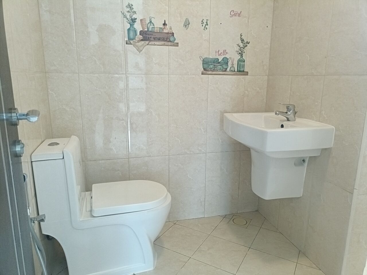 Manama, Apartments, Flats, Houses & Villas, BHD 240/month,  Furnished,  1 BR,  130 Sq. Meter,  Fully Furnished 1bhk With Ewa