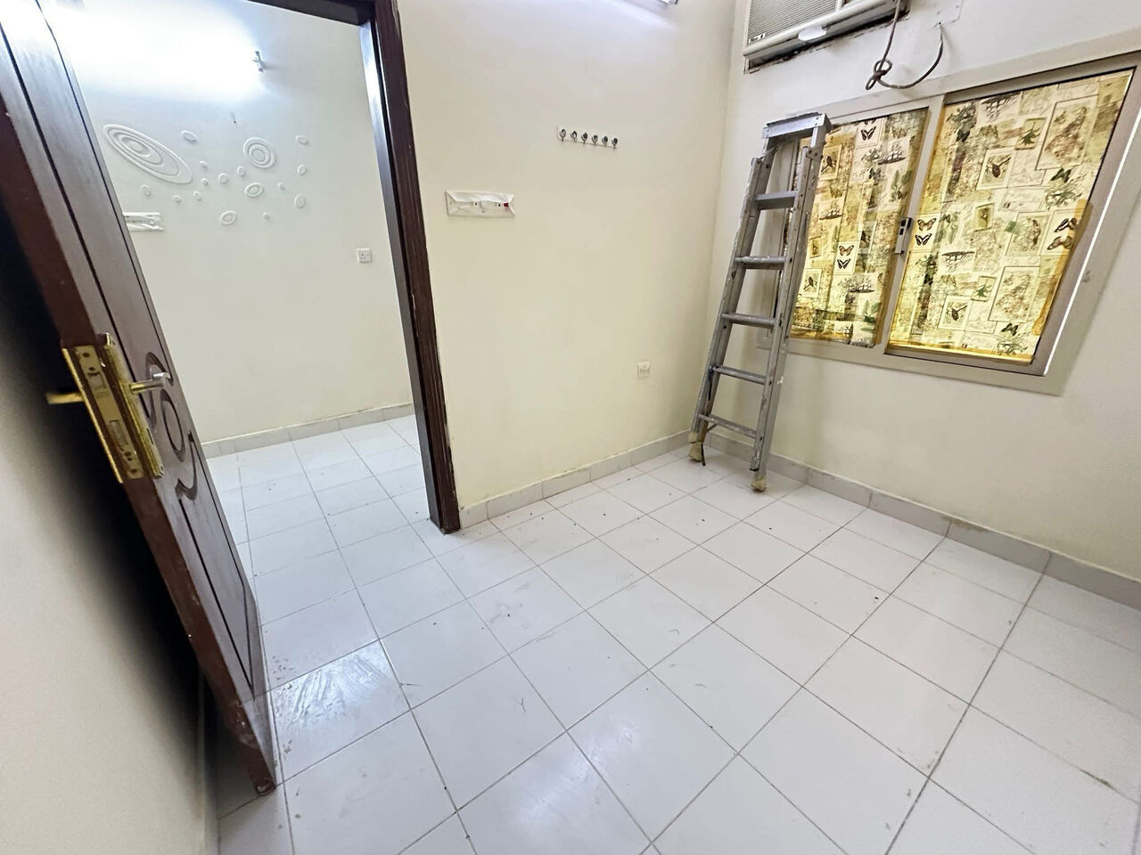 Manama, Apartments, Flats, Houses & Villas, BHD 130/month,  𝐆𝐮𝐝𝐚𝐢𝐛𝐢𝐲𝐚:- 𝐒𝐭𝐮𝐝𝐢𝐨 𝐅𝐥𝐚𝐭 𝐨𝐧 𝐑𝐞𝐧𝐭 